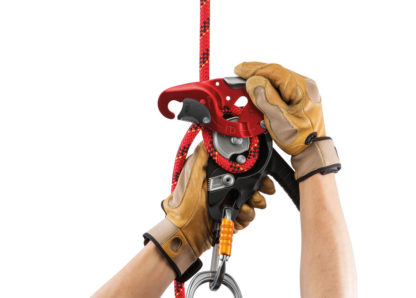 epi-profesional-petzl-D020BA00-ID-L-focus-1_LowRes
