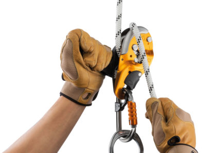 epi-profesional-petzl-R074AA-AXIS-11-mm-focus-1_LowRes